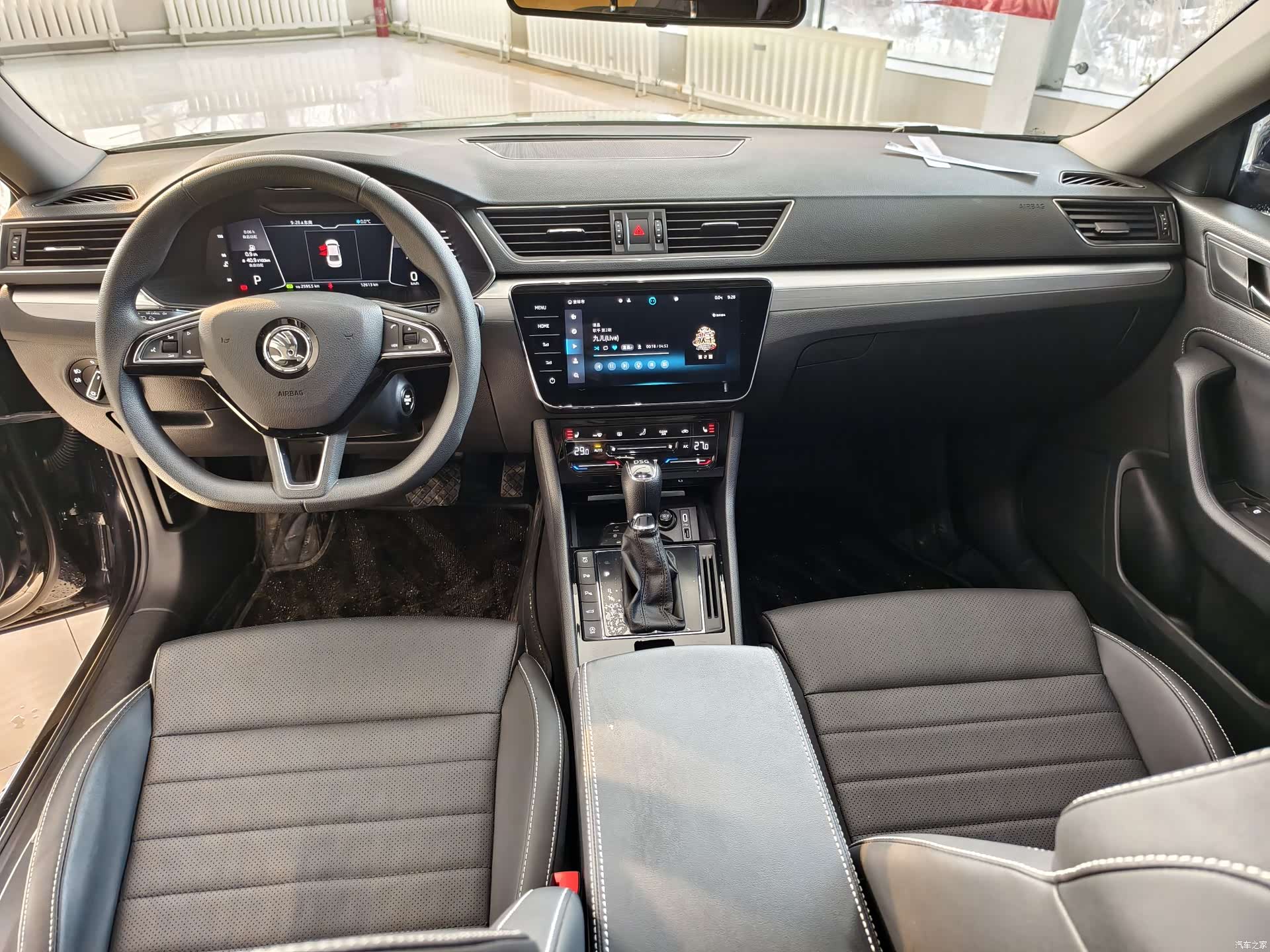 Skoda Superb, 2024 11