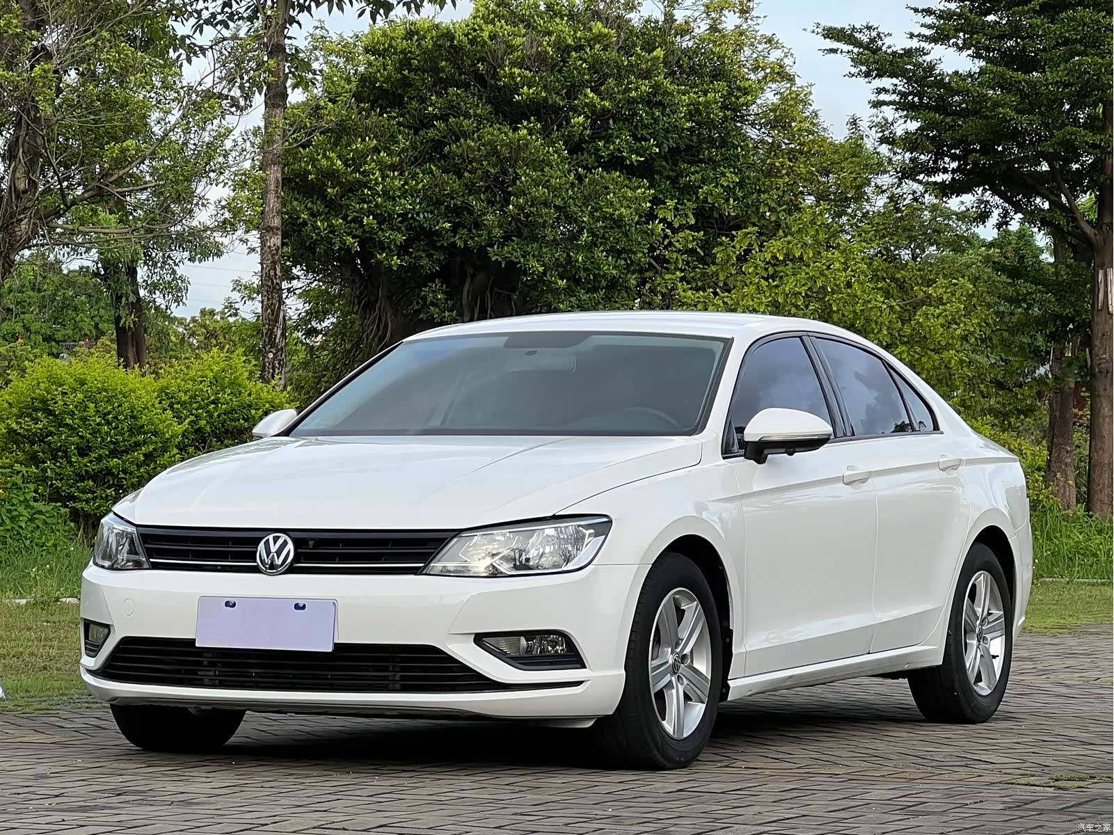 Volkswagen Lamando, 2016 1
