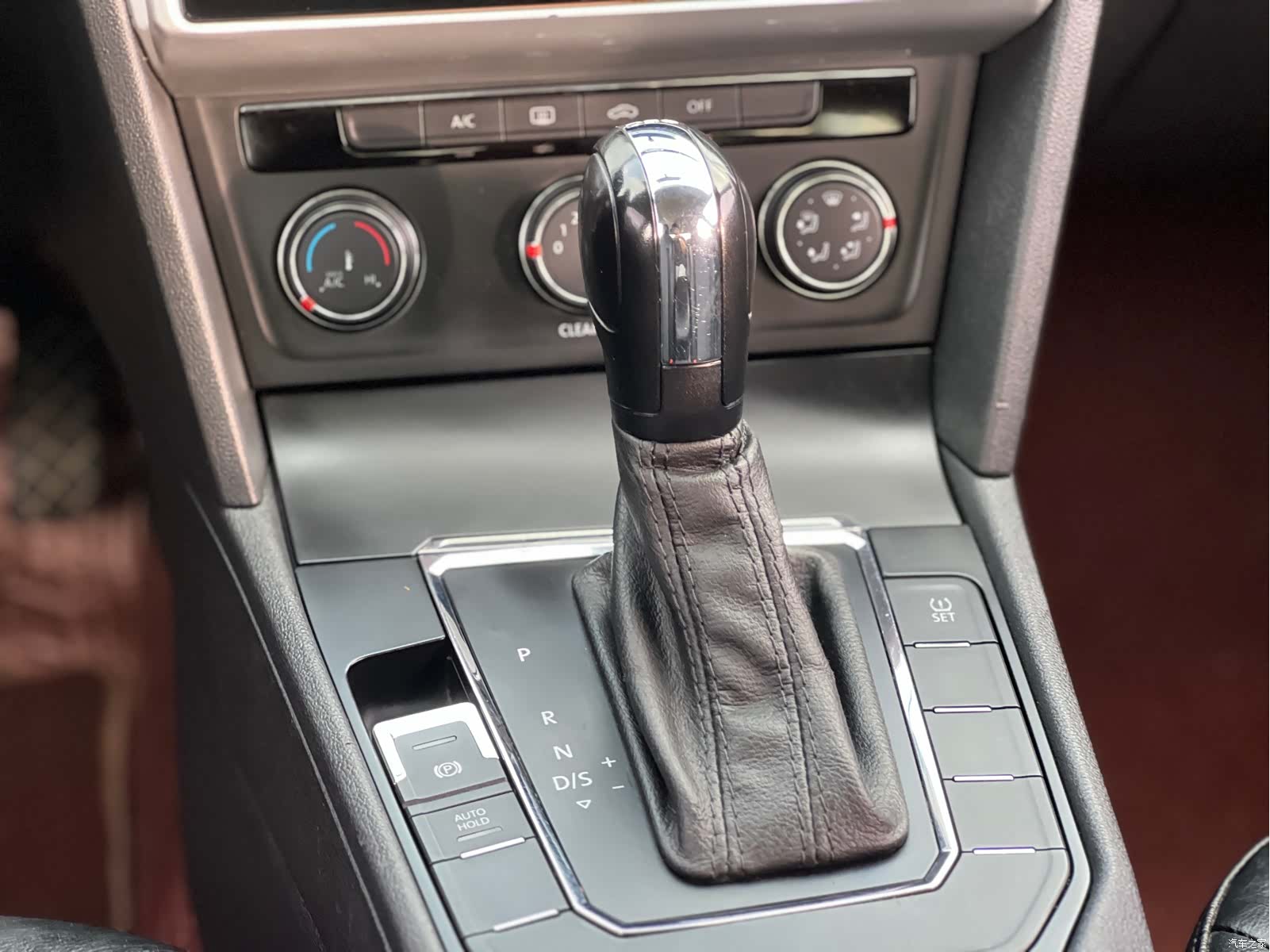 Volkswagen Lamando, 2016 20