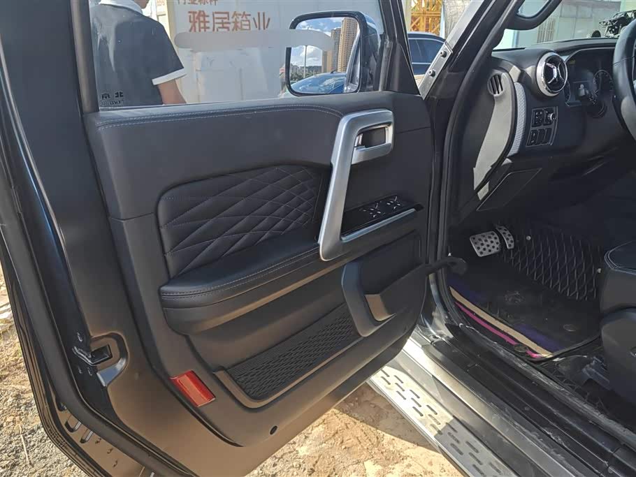 Beijing BJ40