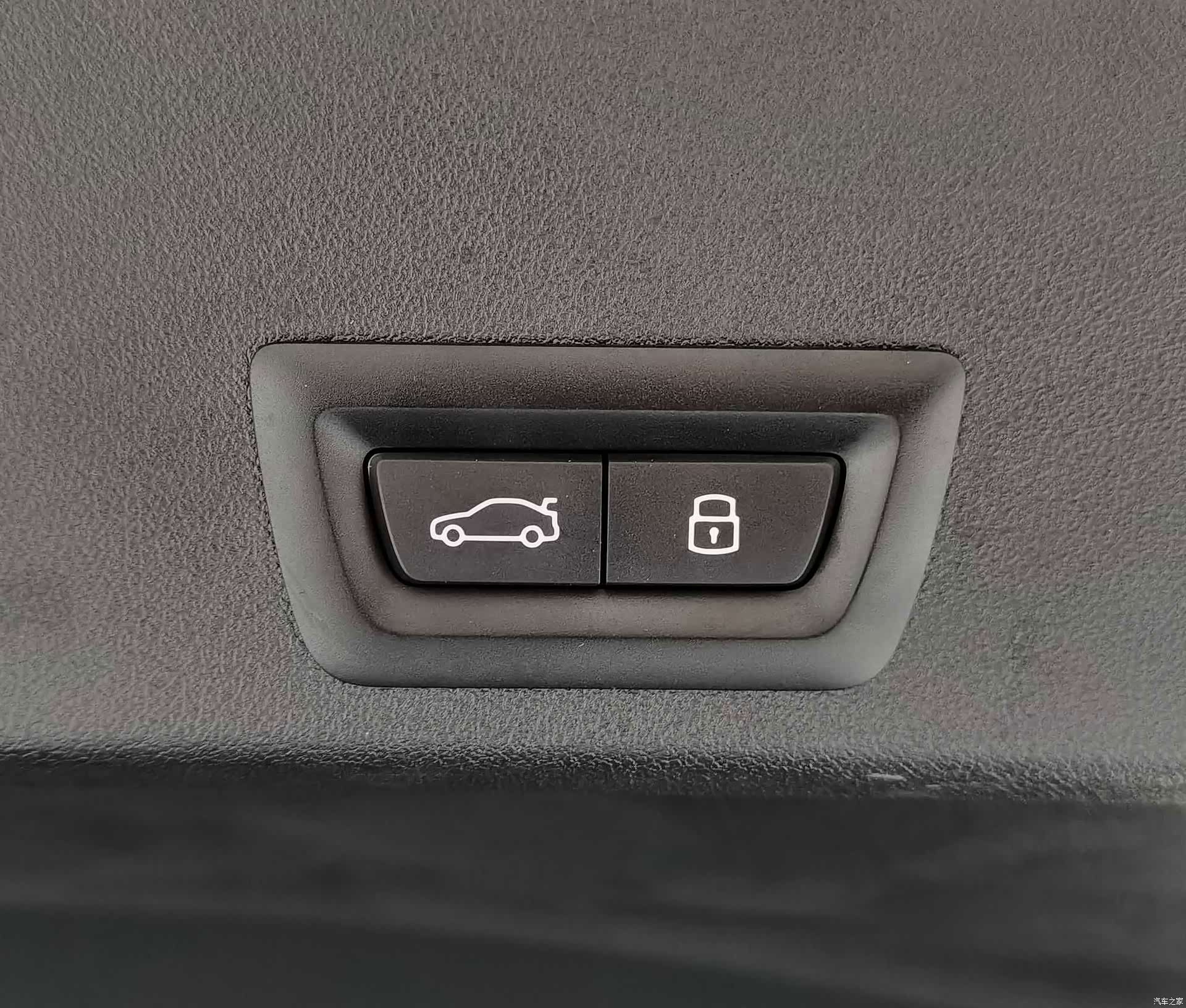 BMW XM, 2025 12