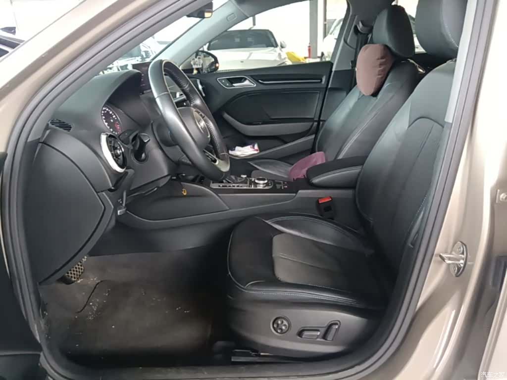 Audi A3, 2018 15