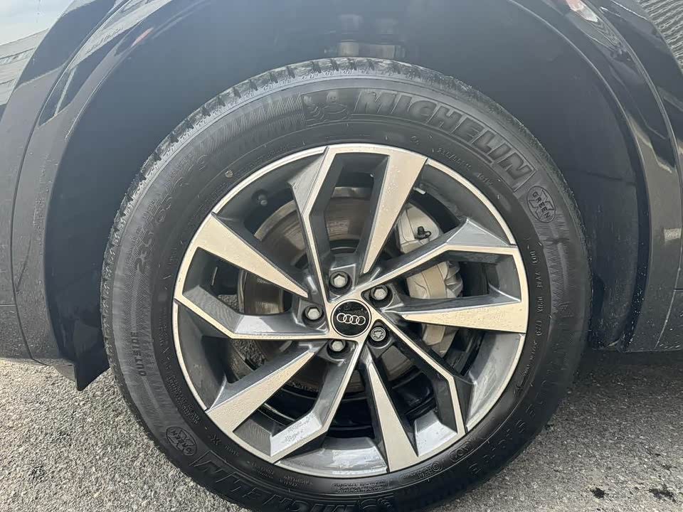 Audi Q5L Audi Q5L