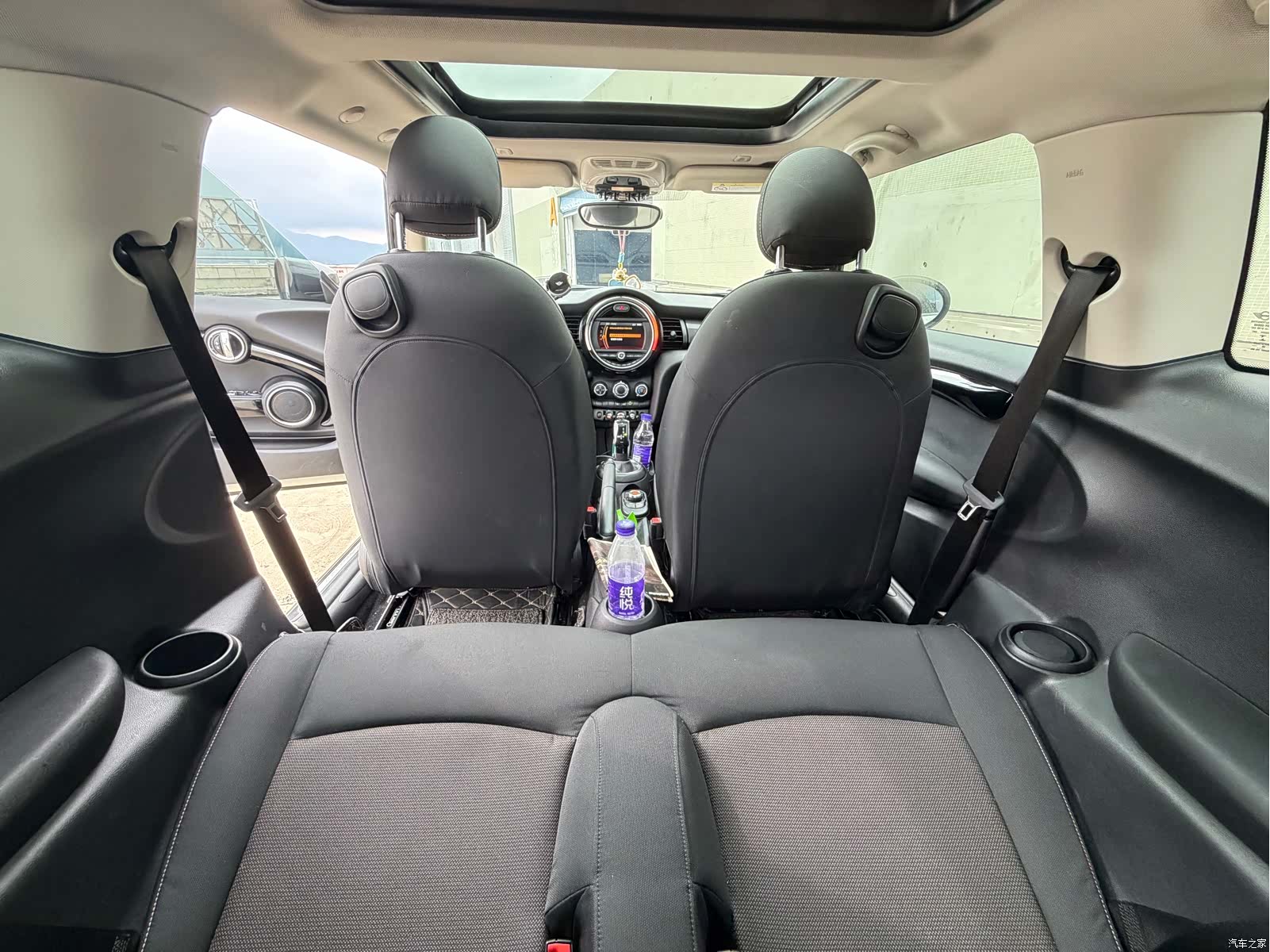 Mini ONE, 2021 9