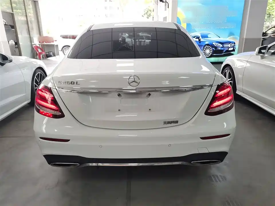 Mercedes-Benz E-class Mercedes-Benz E-class