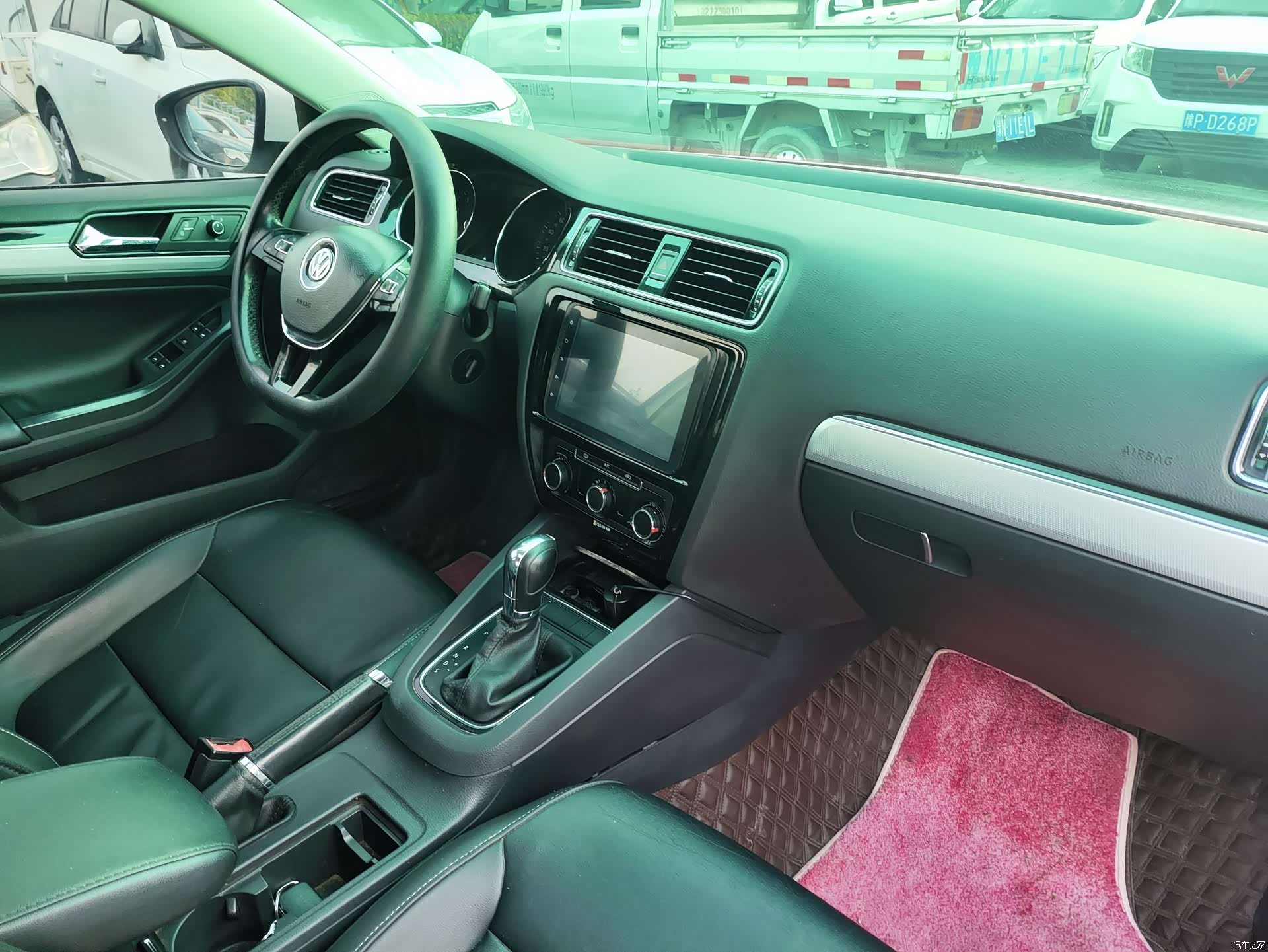 Volkswagen Sagitar, 2017 15