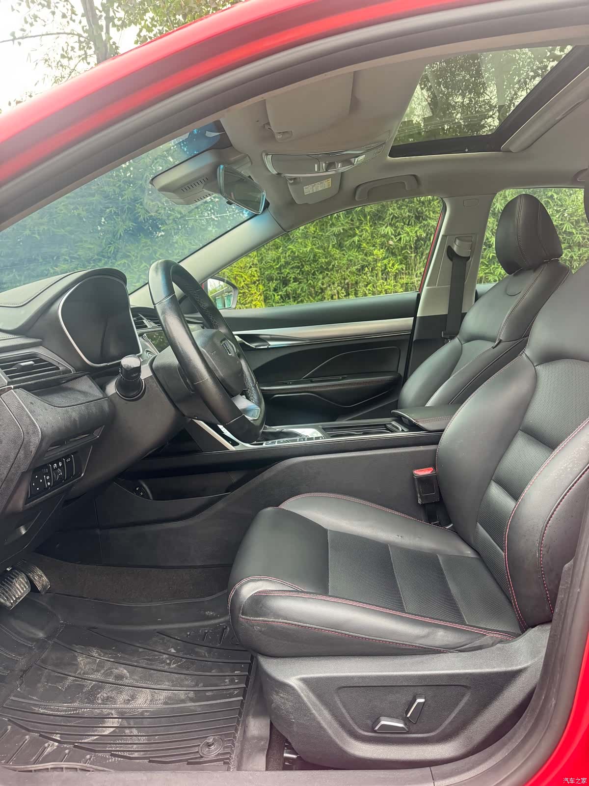 Geely Binray, 2019 4
