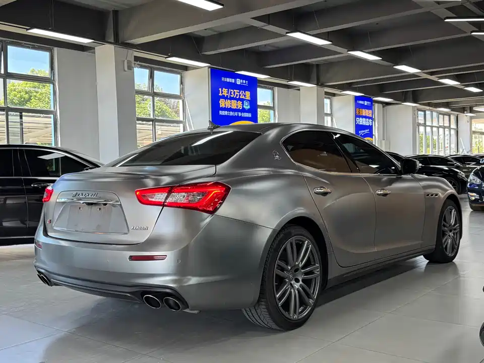 Maserati Ghibli Maserati Ghibli
