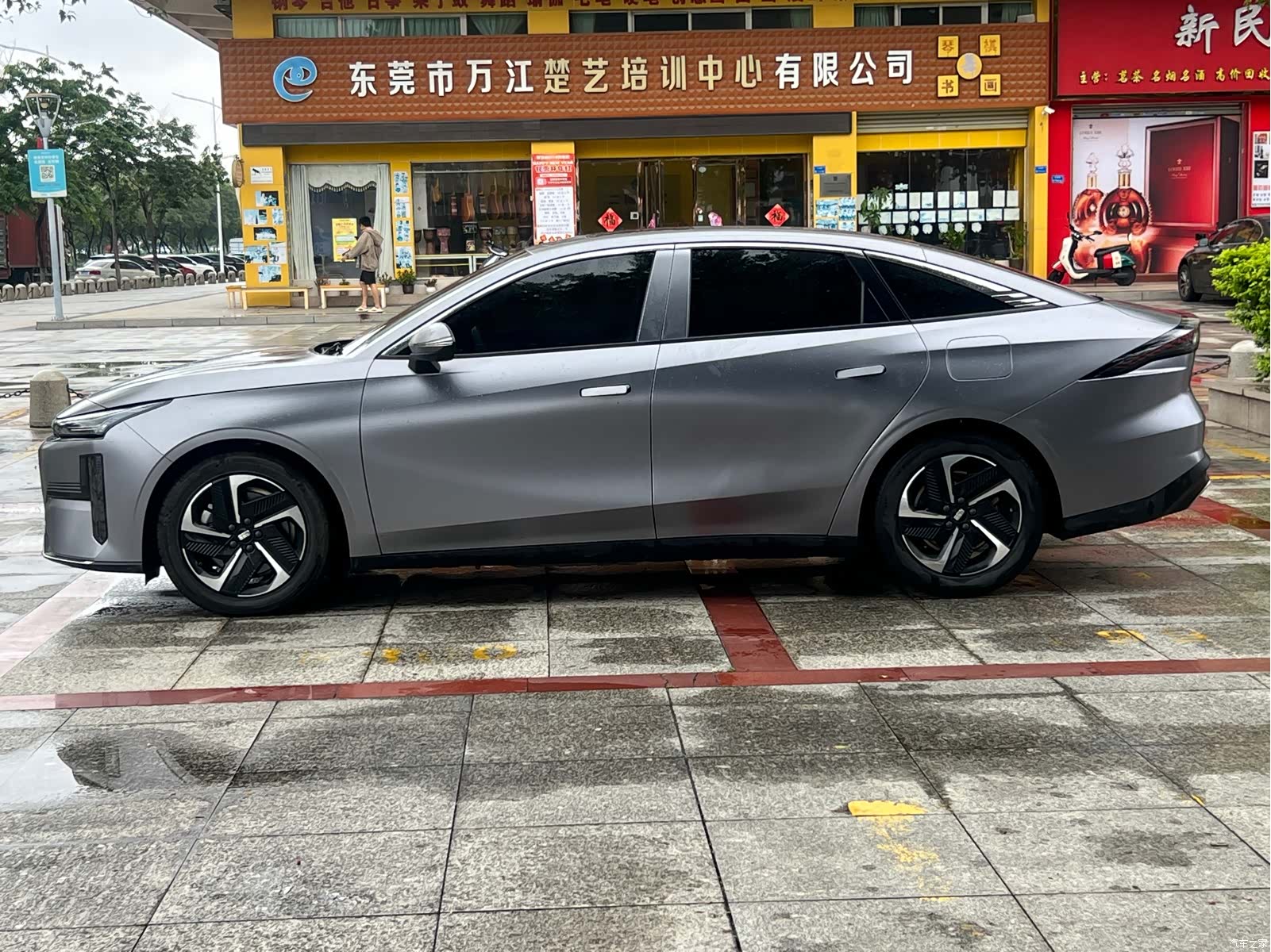 Geely Galaxy L6, 2024 8