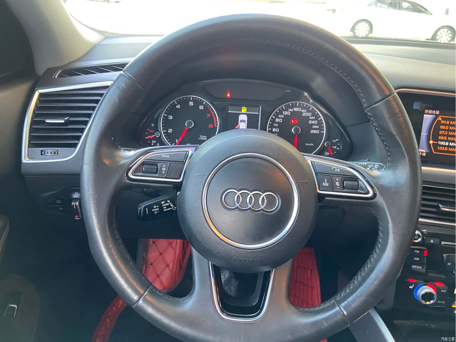 Audi Q5, 2018 10