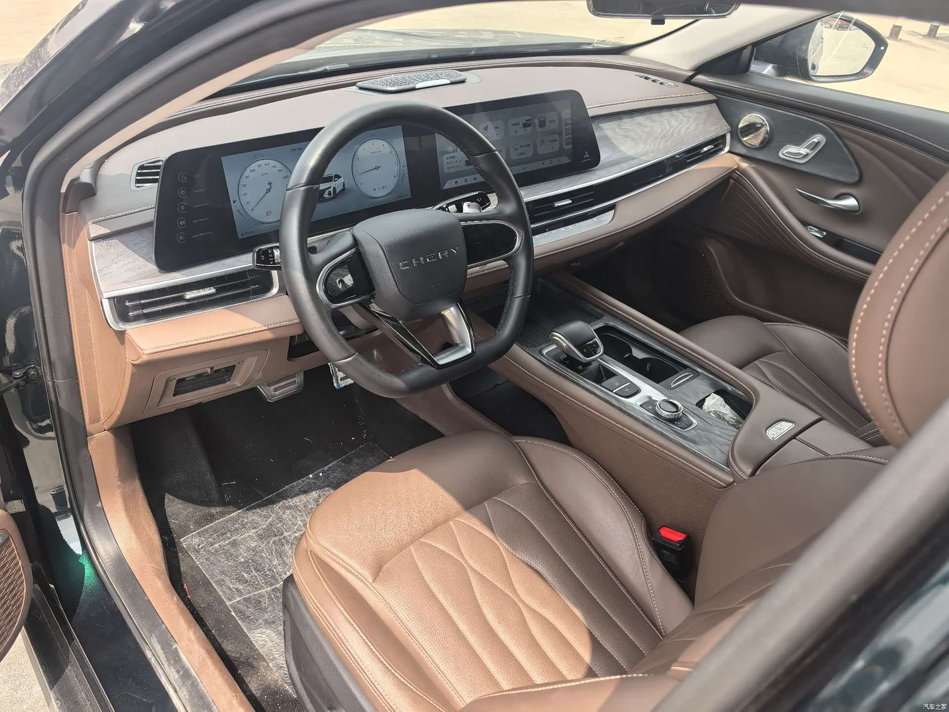 Chery Arrizo 8, 2024 все фото