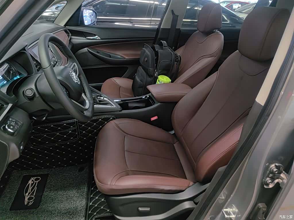 Buick GL6, 2019 11