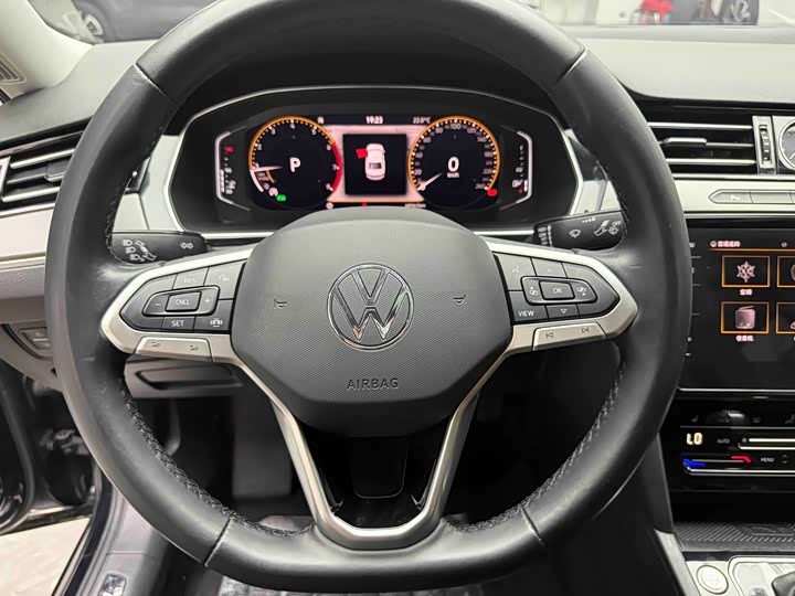 Volkswagen Magotan, 2021 года фото 10