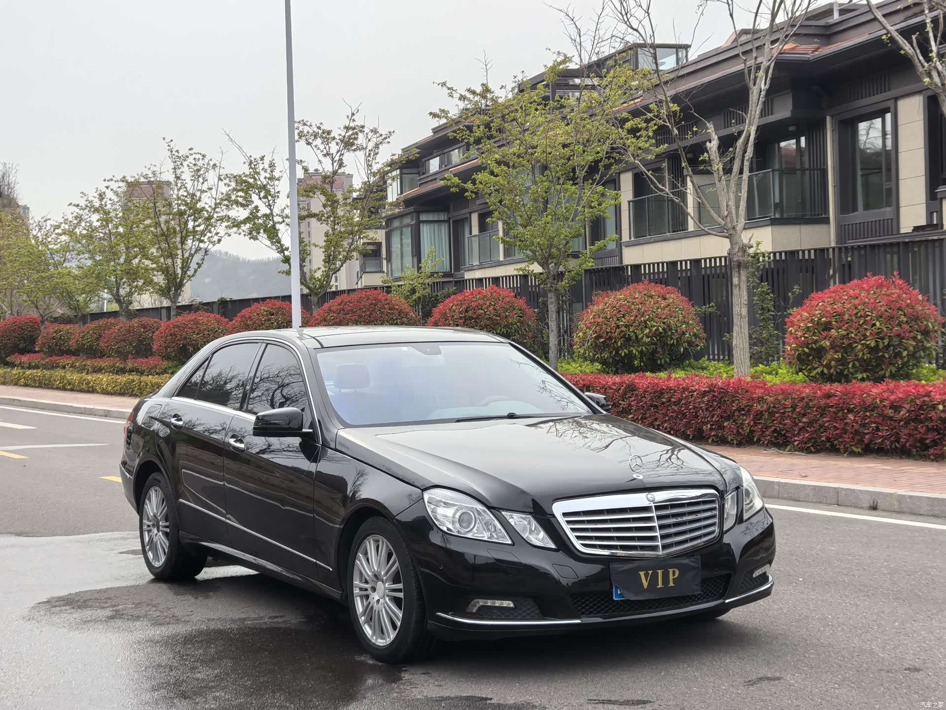 Mercedes-Benz E-Class, 2009 3