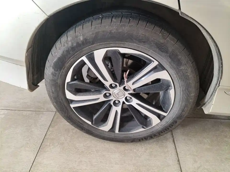 Honda UR-V Honda UR-V