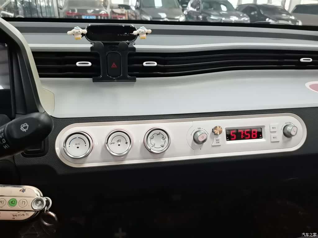 Wuling MINIEV, 2024 13