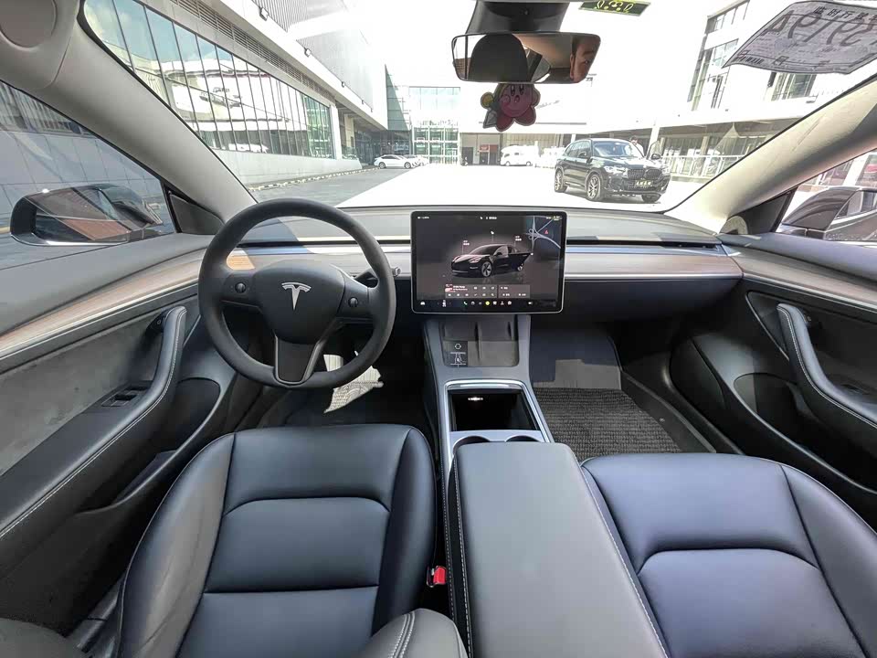 Tesla Model 3 Tesla Model 3