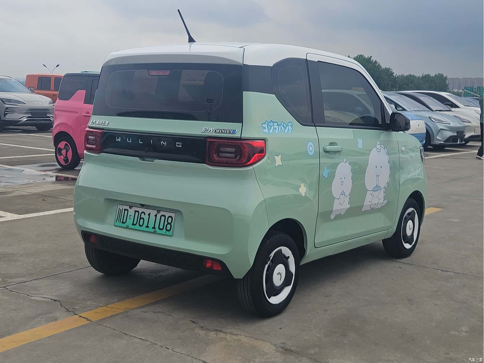 Wuling MINIEV, 2022 6