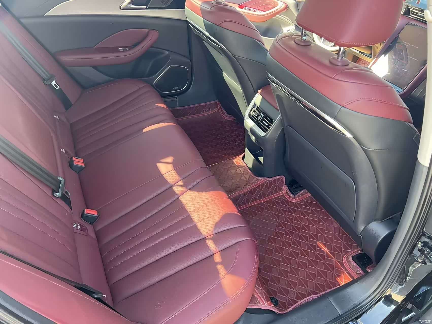 Hongqi H5, 2023 14