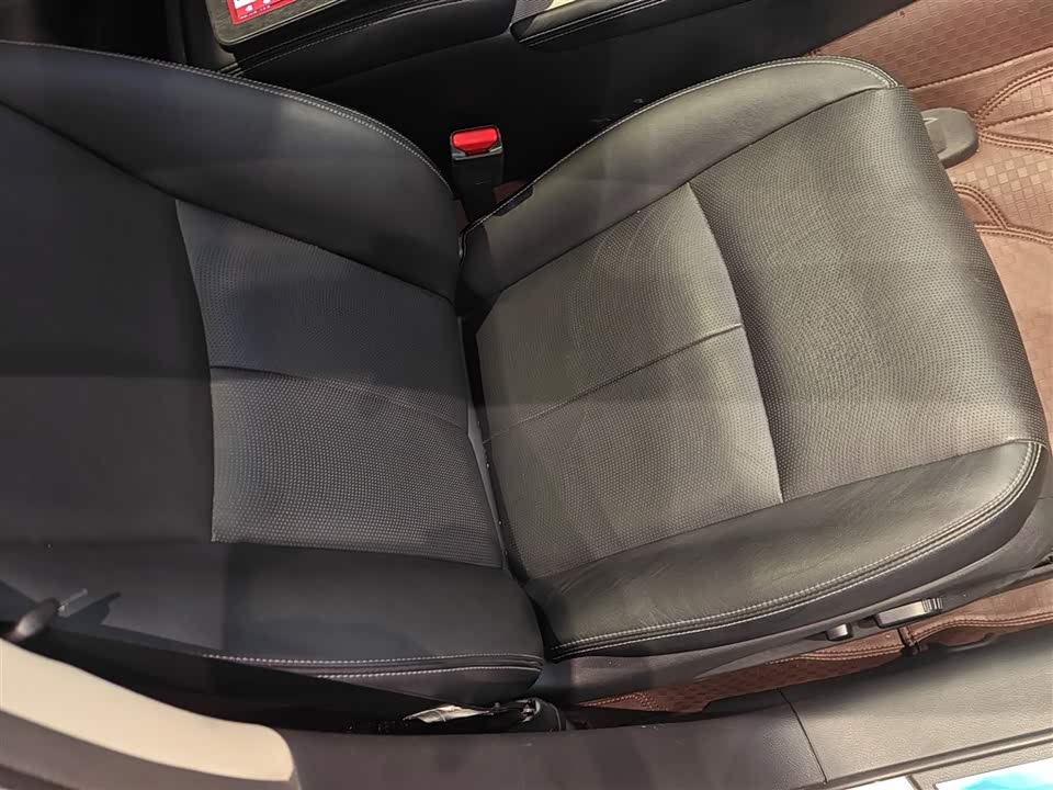 Infiniti Q50L Infiniti Q50L