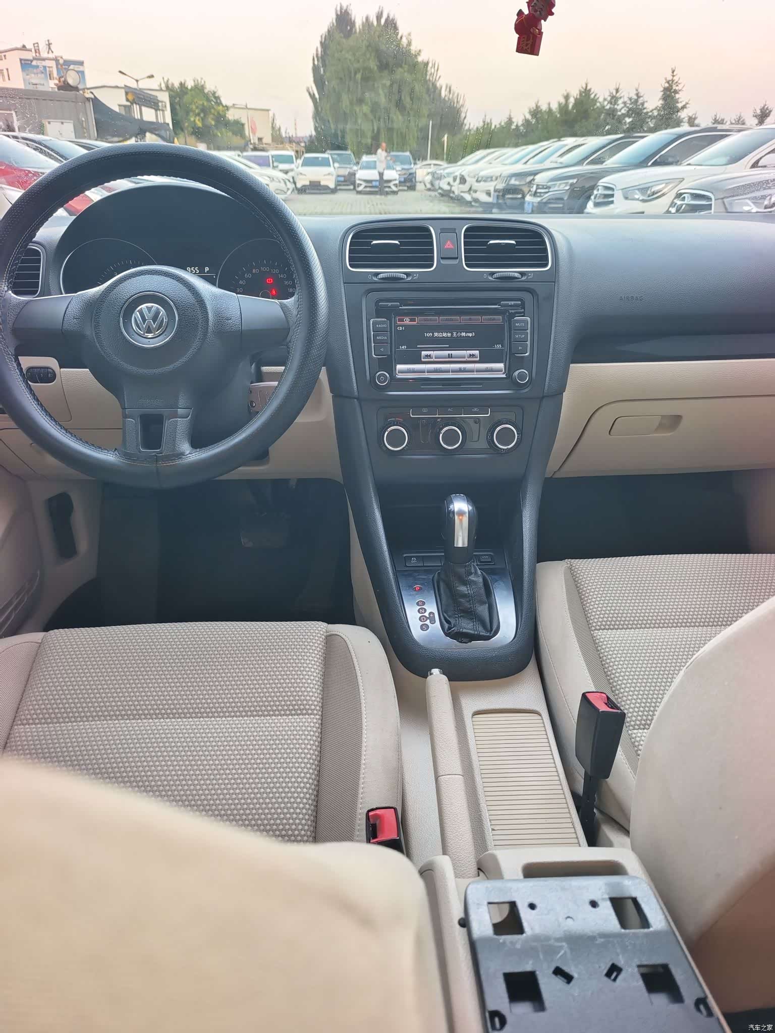 Volkswagen Golf, 2011 все фото