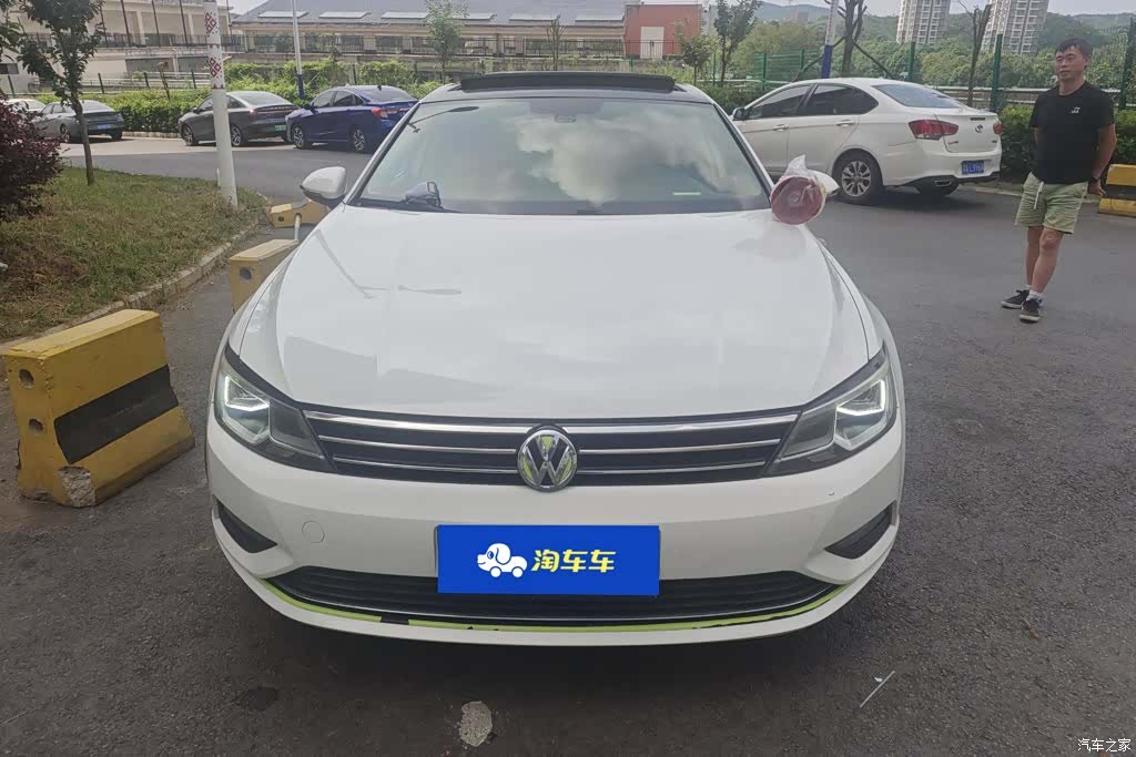 Volkswagen Lamando, 2016 2