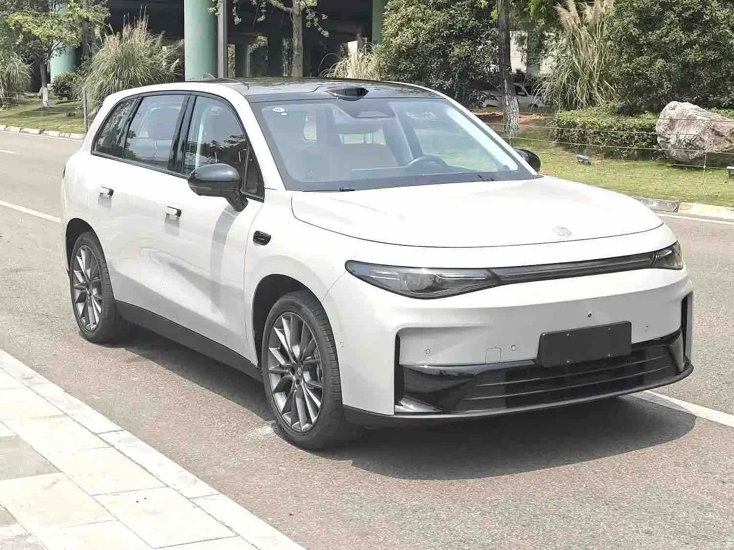 Leapmotor C10, 2025 3
