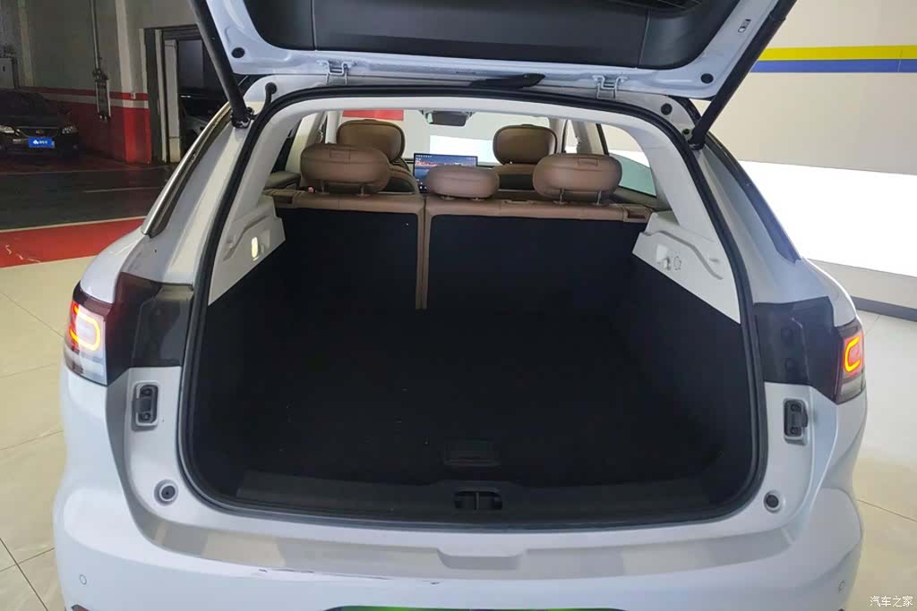 Leapmotor C11, 2025 4