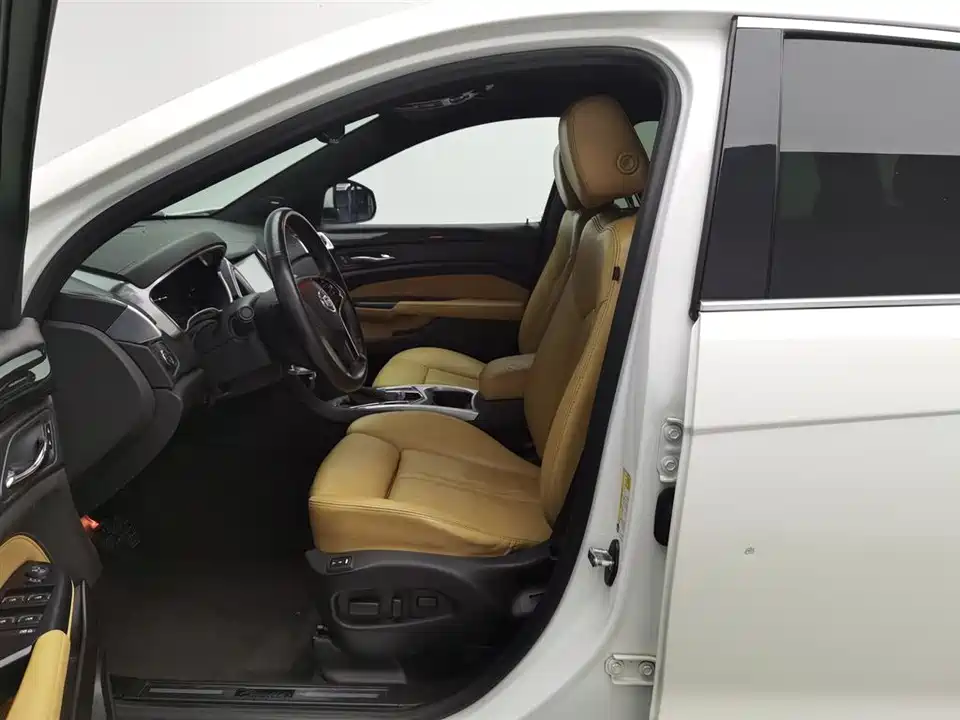 Cadillac SRX