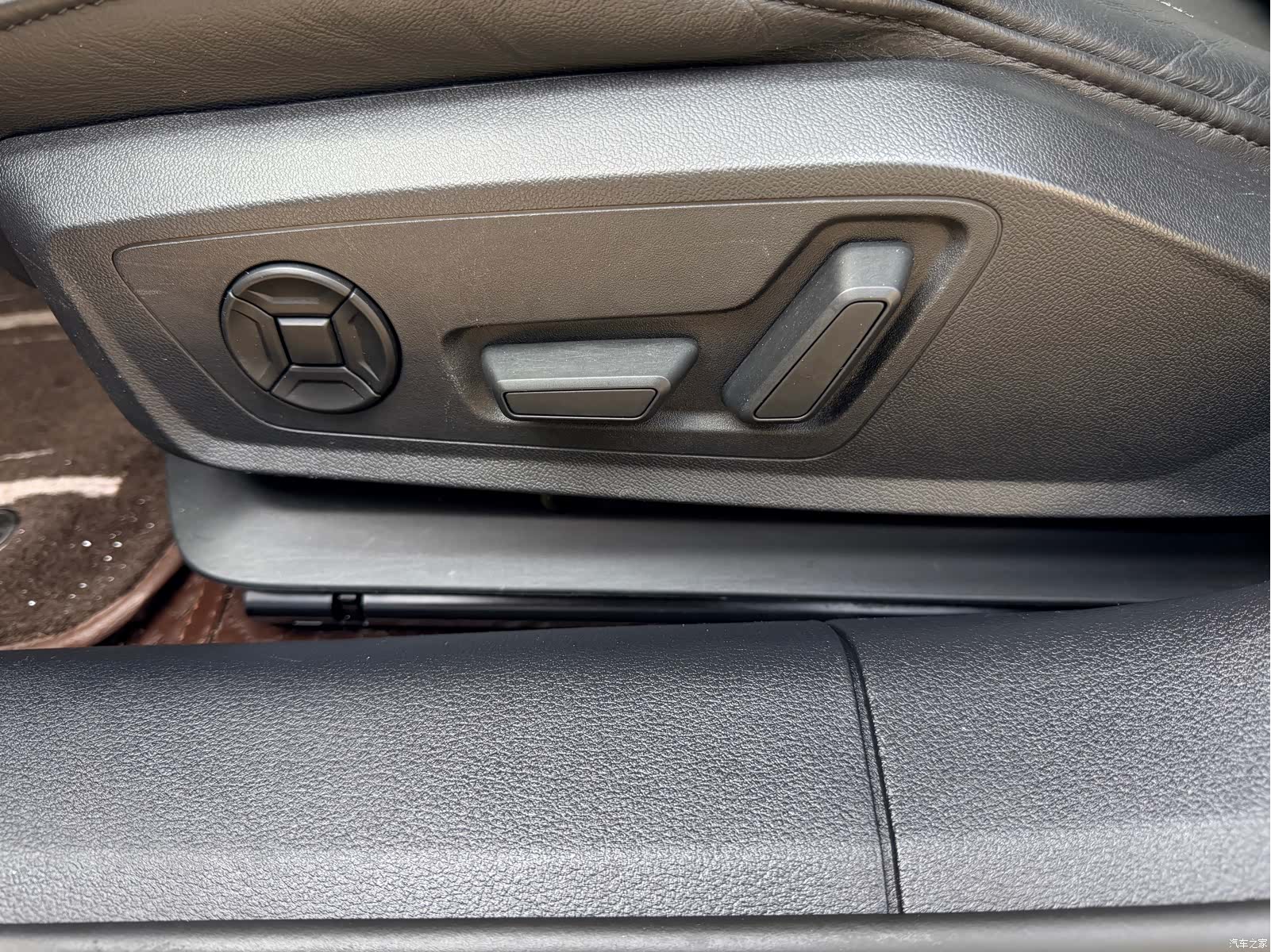 Audi A6L, 2020 9