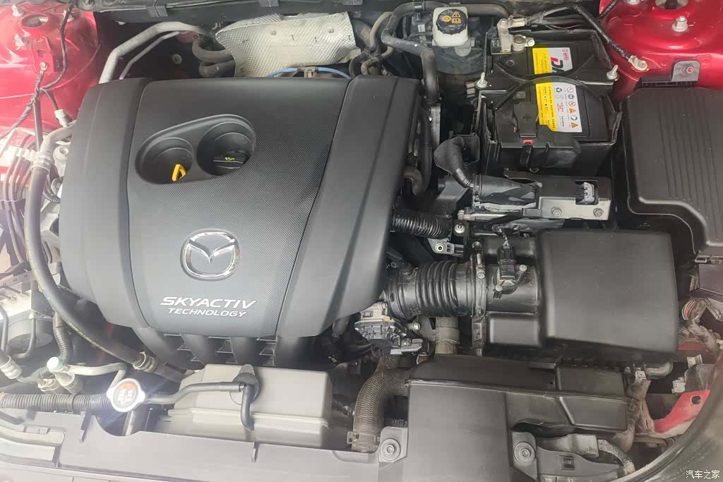 Mazda Atenza, 2017 10