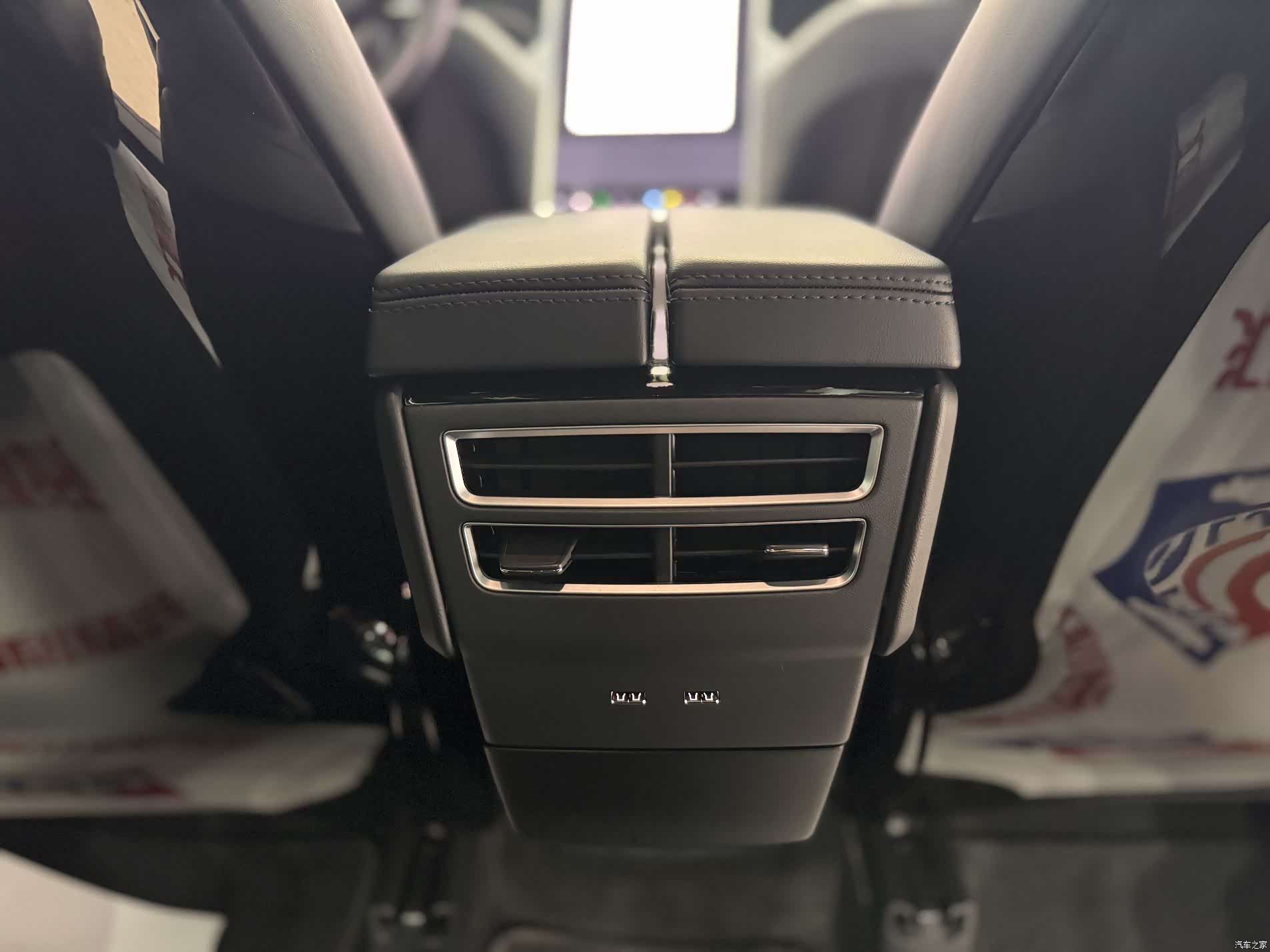 Tesla Model X, 2016 18