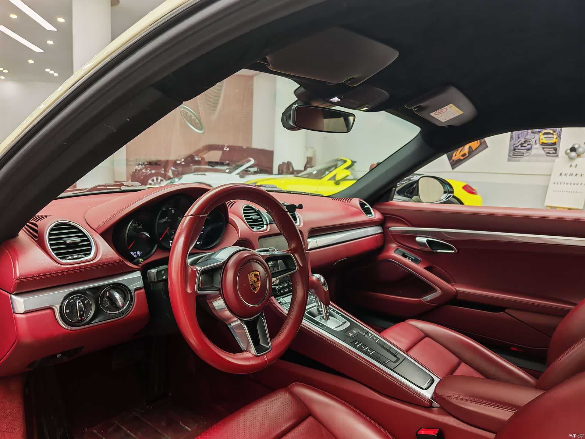 Porsche Cayman, 2017 7