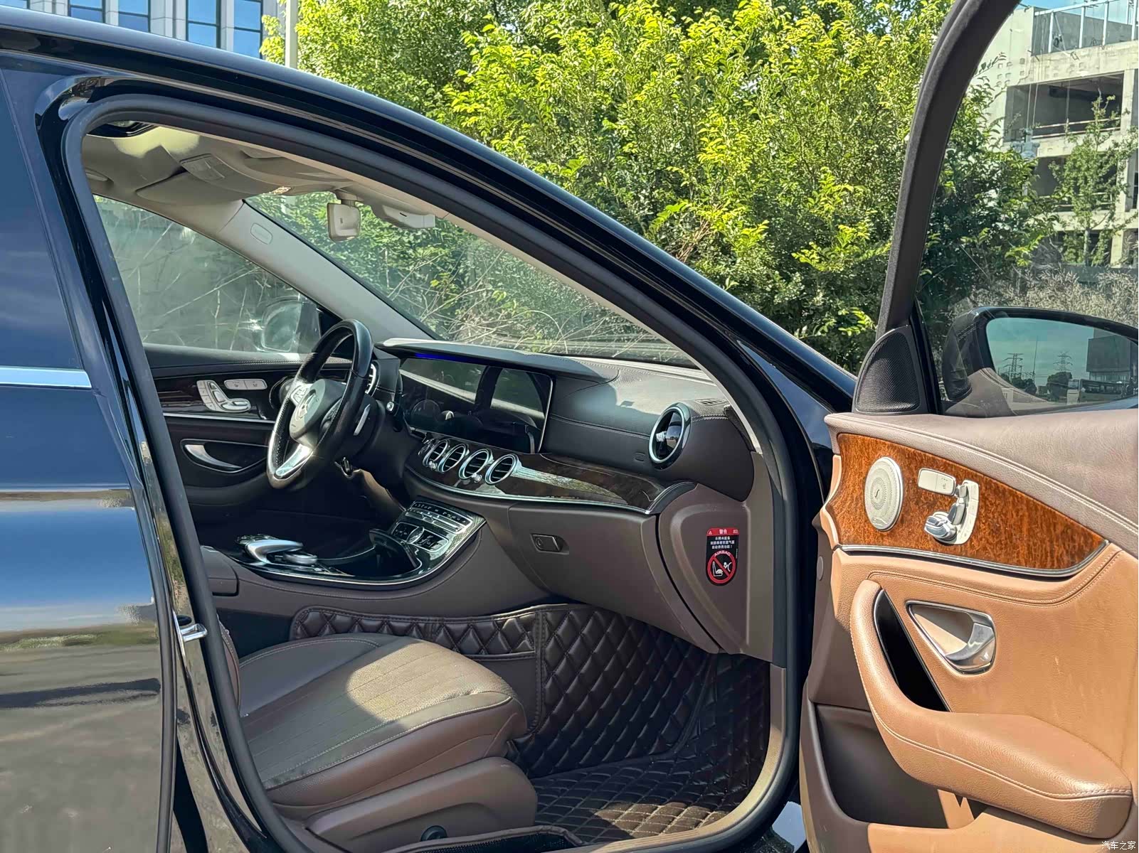 Mercedes-Benz E-Class, 2017 12