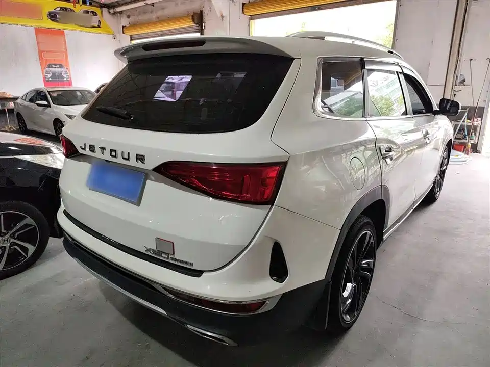 Jetour X90 Jetour X90