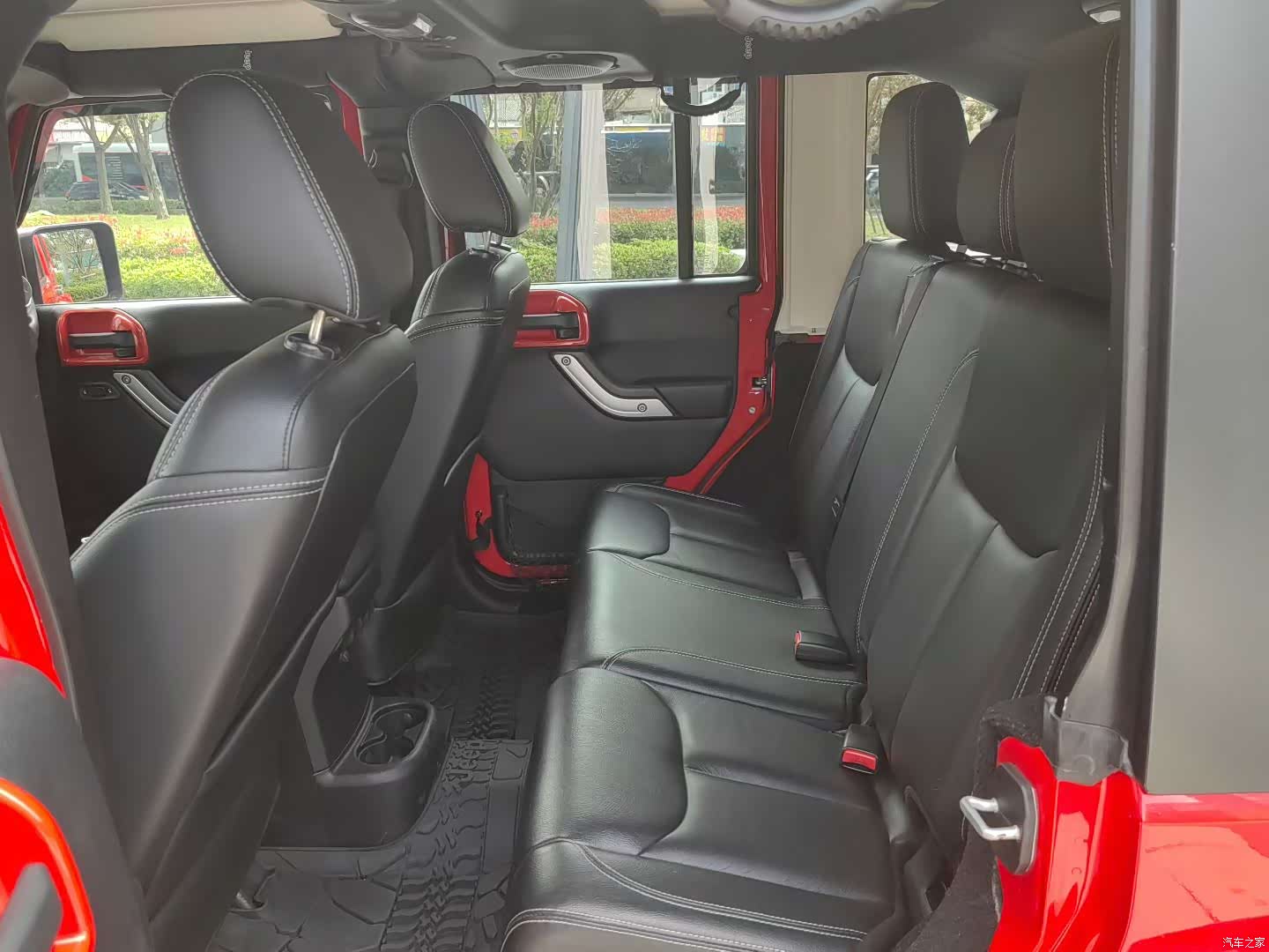Jeep Wrangler, 2016 все фото