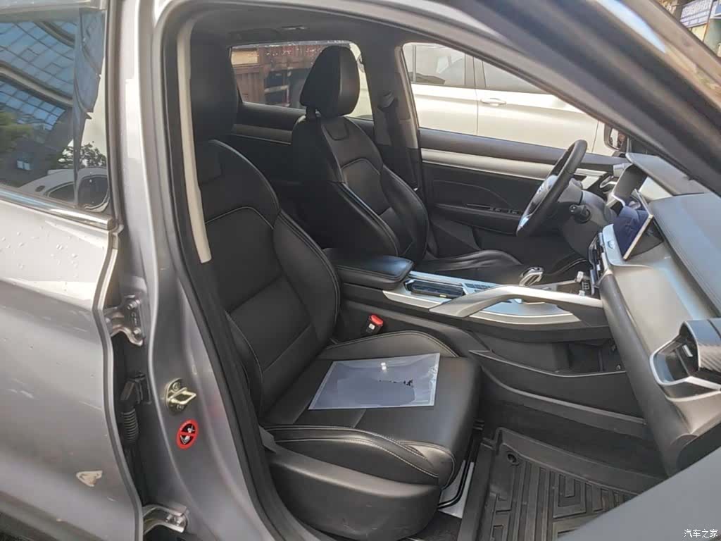 Geely Coolray, 2019 25