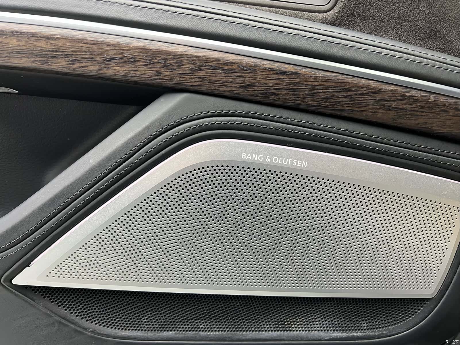 Audi A8L, 2021 6