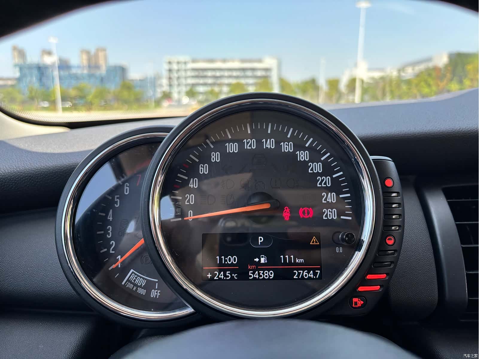 Mini ONE, 2018 15