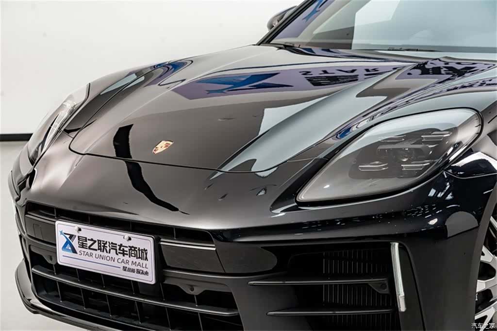 Porsche Panamera, 2024 4