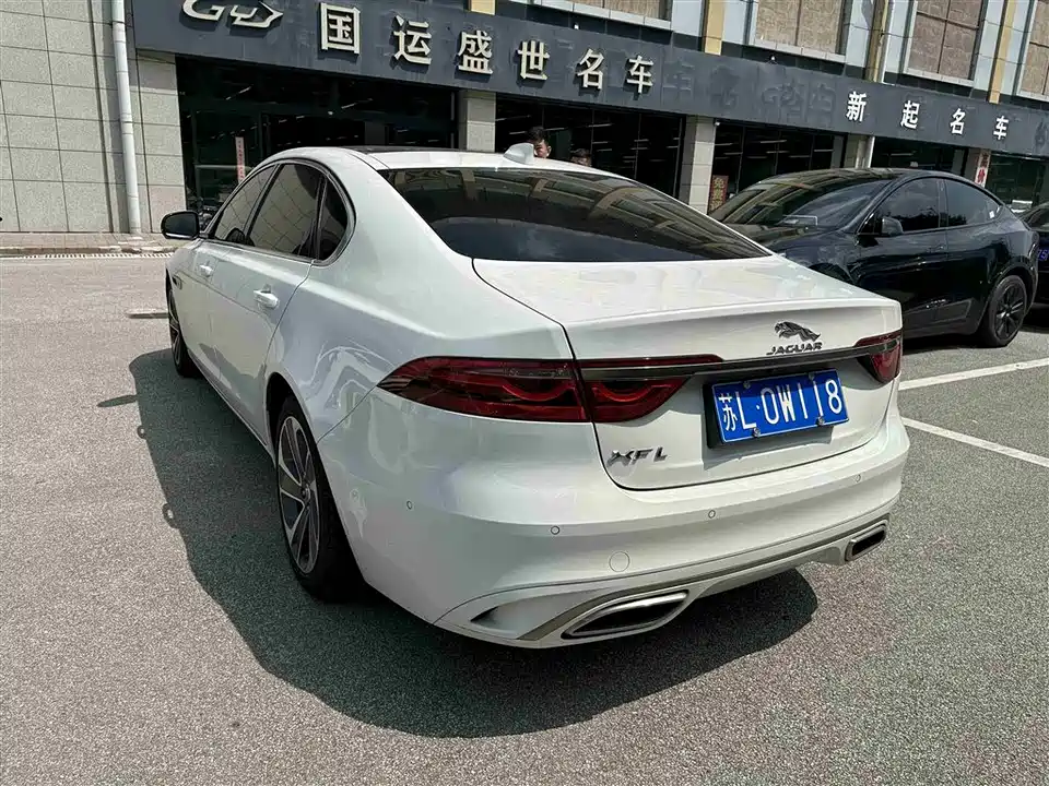 Jaguar XFL Jaguar XFL