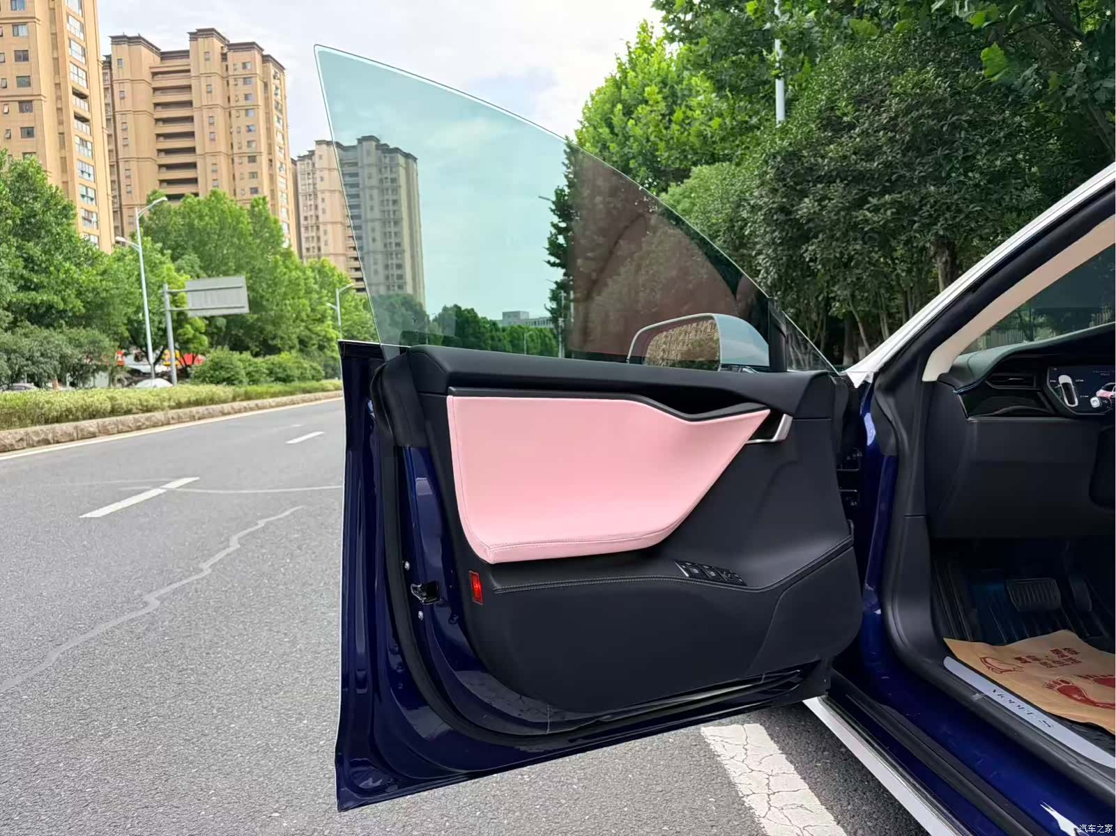 Tesla Model S, 2019 6