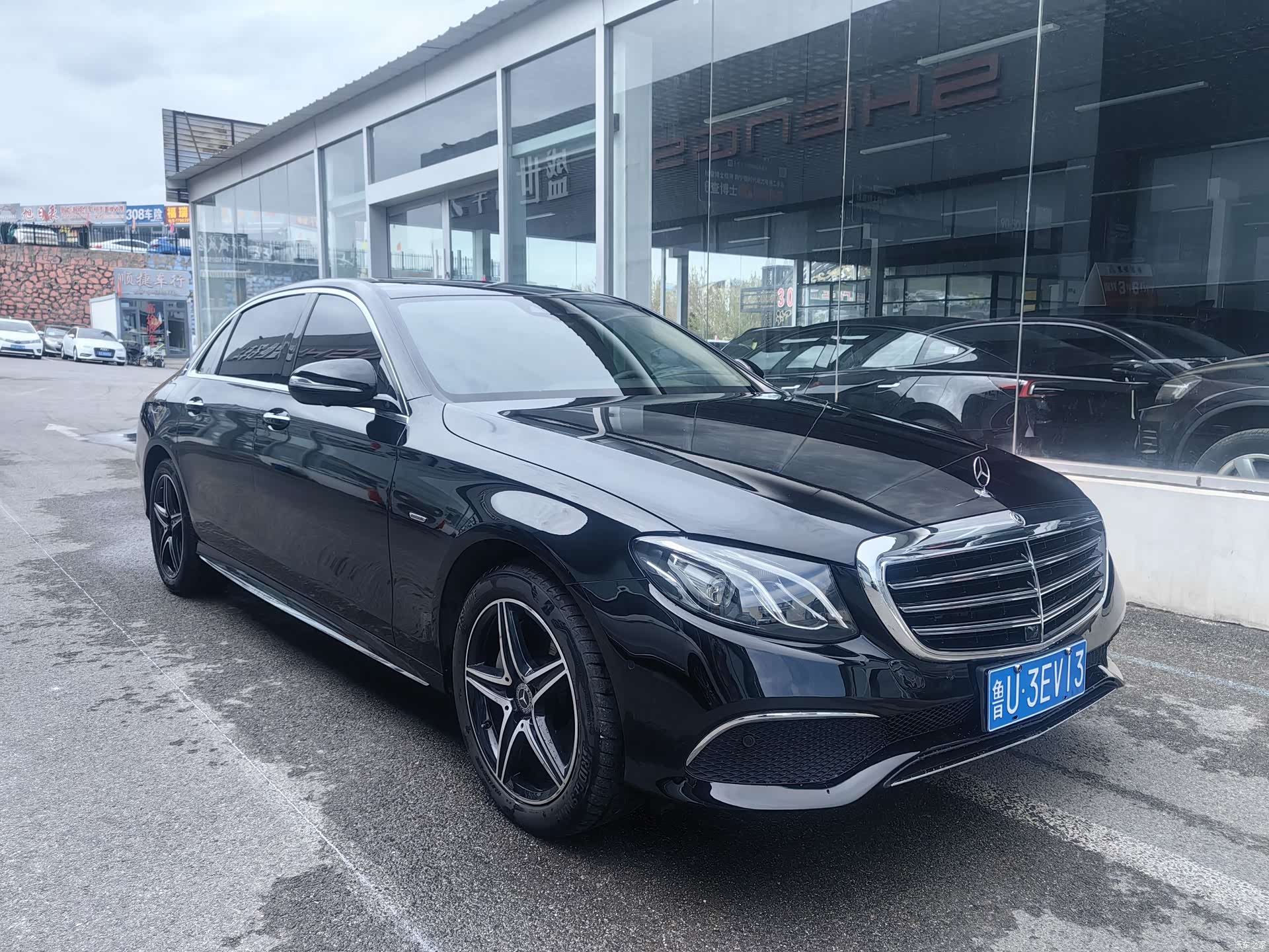 Mercedes-Benz E-Class, 2020 3