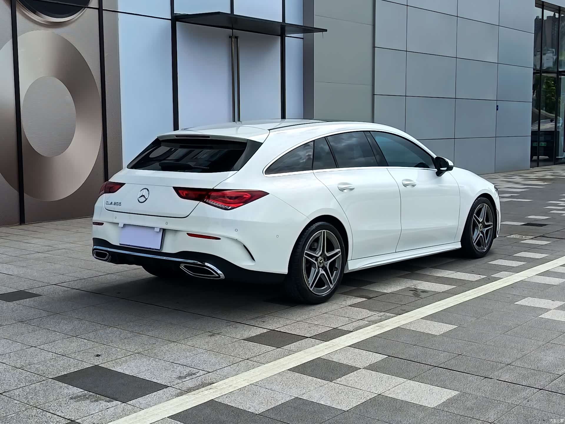 Mercedes-Benz CLA, 2021 4