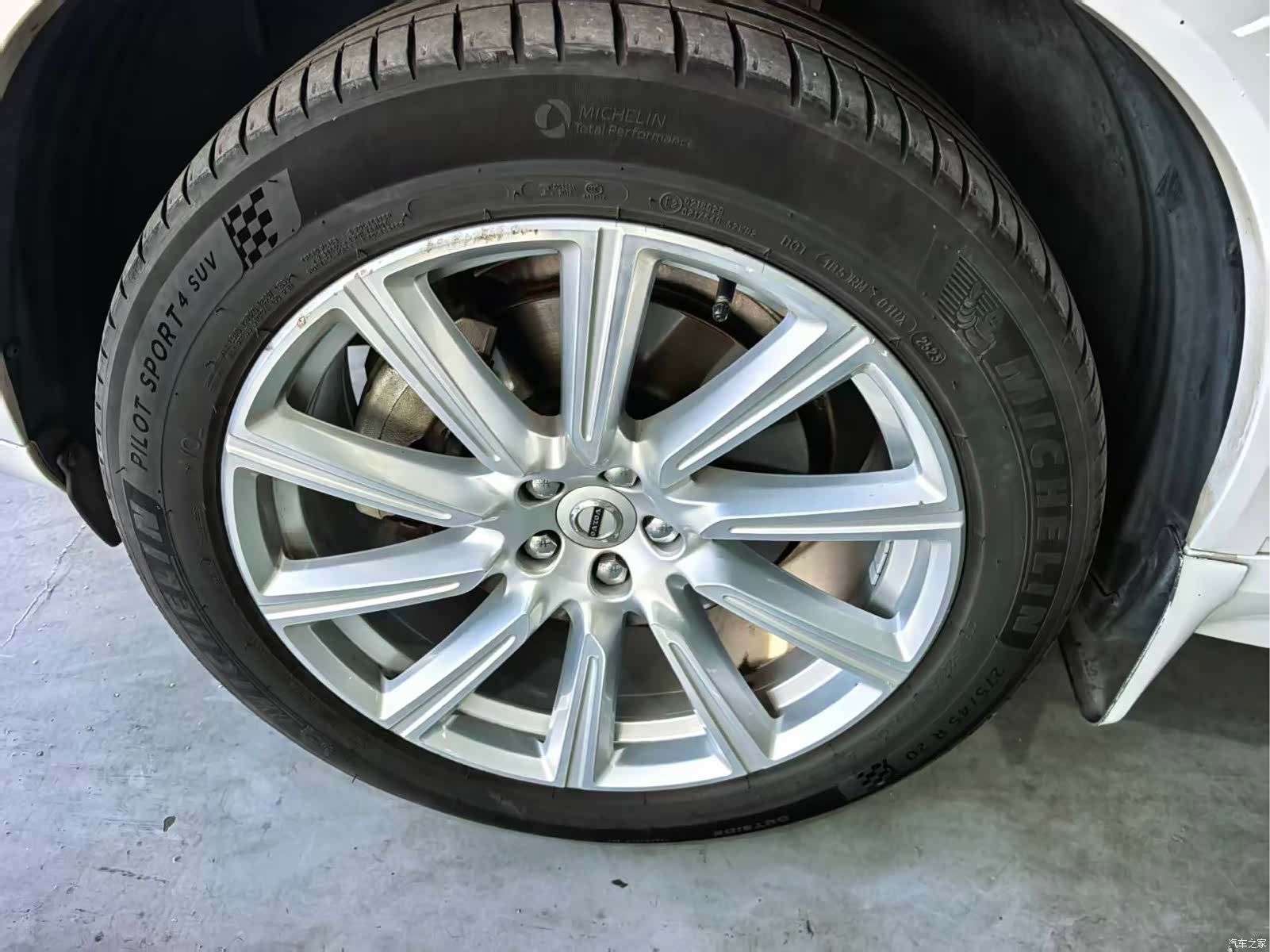 Volvo XC90, 2019 4