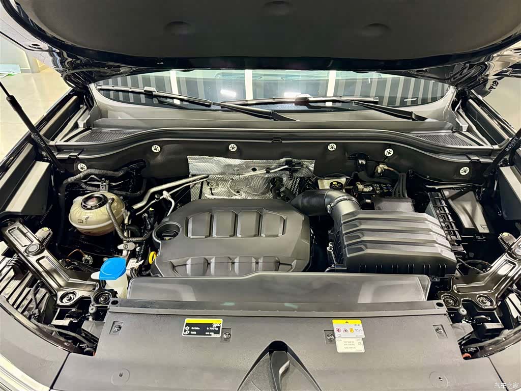 Audi Q6, 2023 11