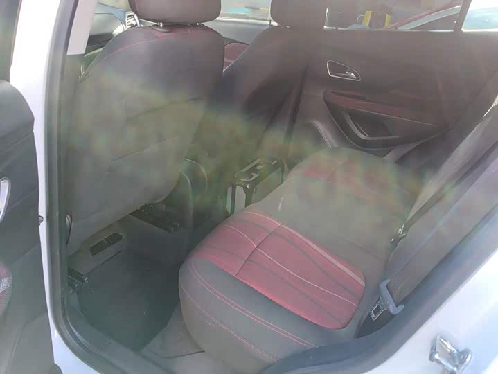 Buick Encore 2015 1.4T МКПП liang qu du shi Progressive