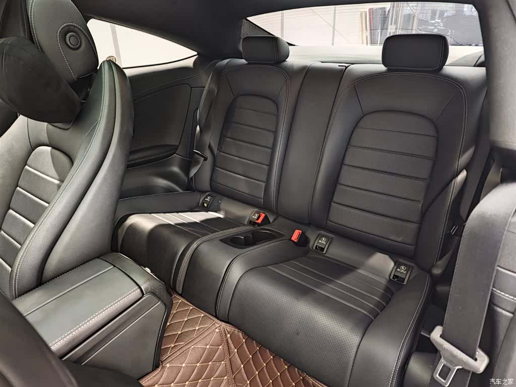 Mercedes-Benz C-Class, 2020 12