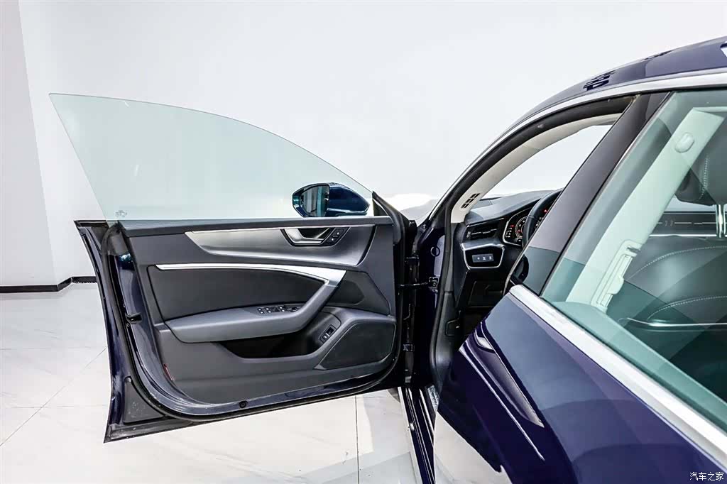 Audi A7L, 2024 8