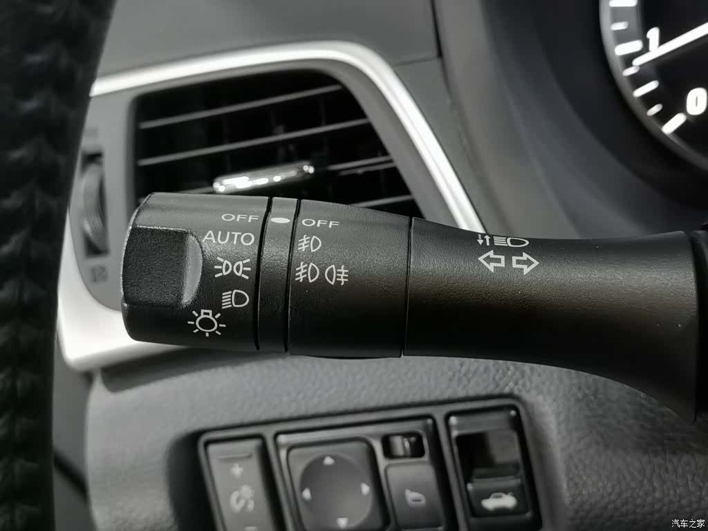 Nissan Sylphy, 2019 21